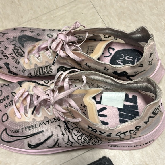 Nathan Bell doodles zoom fly Sp - Picture 2 of 6